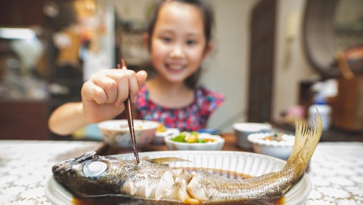 Manfaat Mengonsumsi Ikan Laut Bagi Anak Kecil