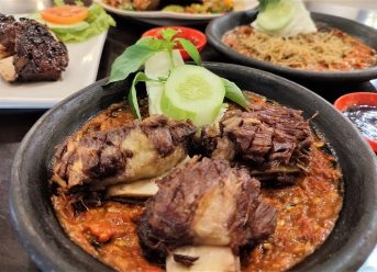 Cari Kuliner Populer di Jakarta Selatan? Menu Makan Siang di Setiabudi One Jawabannya