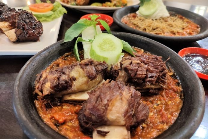 Cari Kuliner Populer di Jakarta Selatan? Menu Makan Siang di Setiabudi One Jawabannya